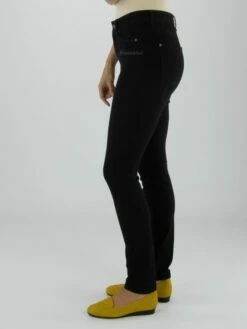 Cambio PARLA 9223 0015-29 Jeans 5000 -Vêtements Soldes cambio pantalon parla 9223 0015 29 2