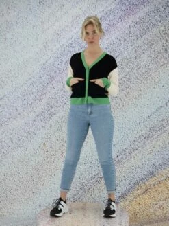 Marc Cain UC 39.15 M39 Gilets 900 -Vêtements Soldes marc cain gilet uc 39 15 m39 5