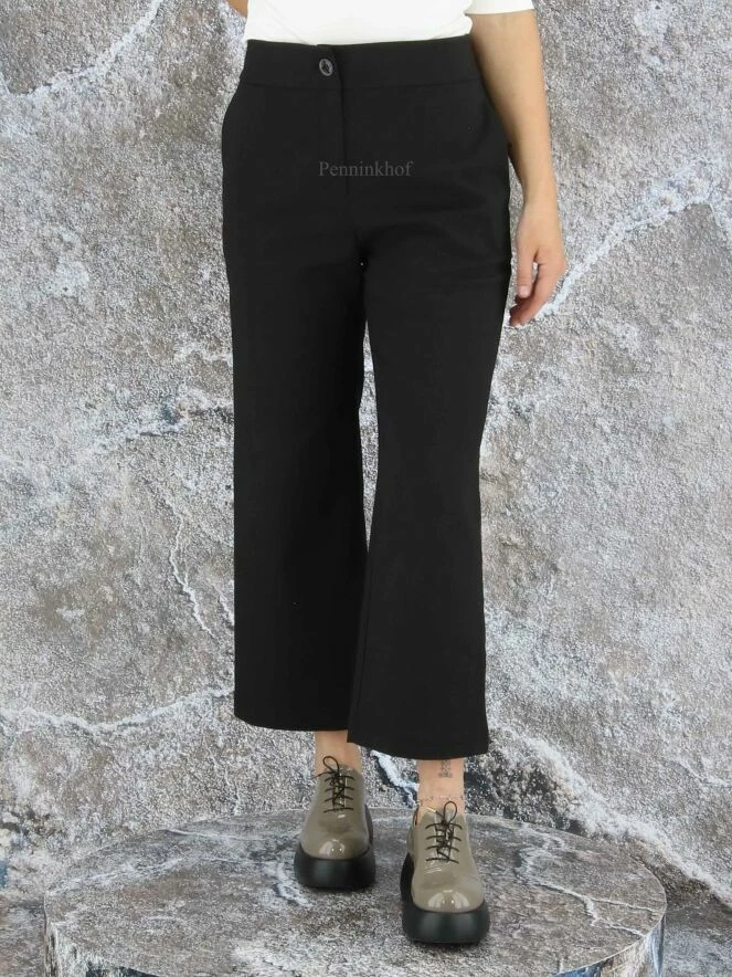 Marc Cain TS 81.06 W08 Pantalons 900 5 Marc Cain TS 81.06 W08 Pantalons 900 – Image 3