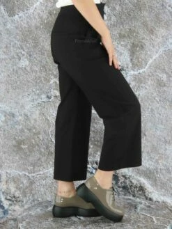 Marc Cain TS 81.06 W08 Pantalons 900 14 Marc Cain TS 81.06 W08 Pantalons 900 -Vêtements Soldes marc cain sports pantalon ts 81 06 w08 5