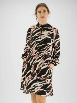 Marc Cain VS 21.03 W38 Robes 278 -Vêtements Soldes marc cain sports robe vs 21 03 w38 1