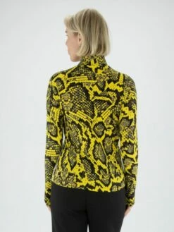 Marc Cain VS 48.52 J36 T Shirts 433 11 Marc Cain VS 48.52 J36 T Shirts 433 -Vêtements Soldes marc cain sports t shirt vs 48 52 j36 3