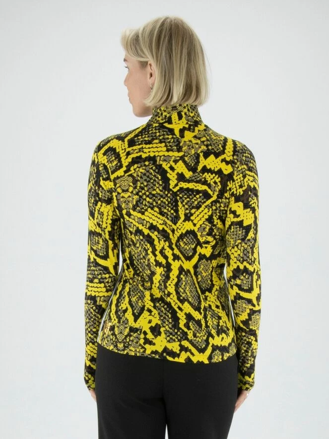 Marc Cain VS 48.52 J36 T Shirts 433 6 Marc Cain VS 48.52 J36 T Shirts 433 – Image 4